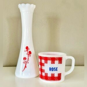 Vintage milk glass, red rose 🌹